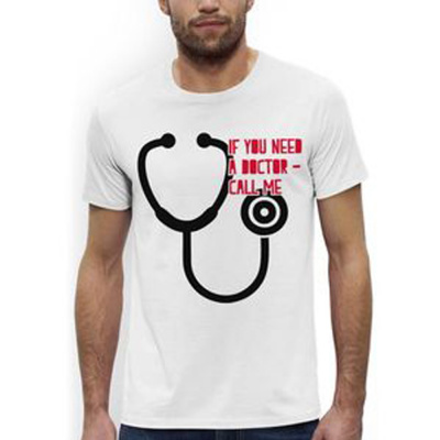 Трикотажная мужская футболка. Фонендоскоп. фото, изображение, баннер